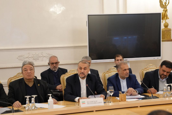 Iranian FM: Consensus necessary on Caspian issues