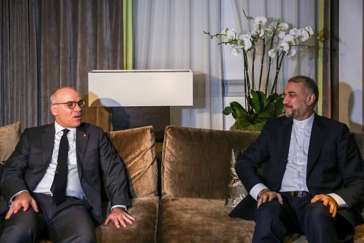 Iranian FM appreciates Tunisia positions on Palestine