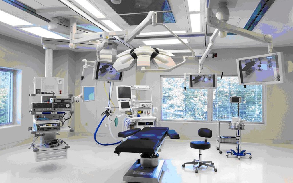 According to officials: 1,100 Iranian firms producing medical equipment
