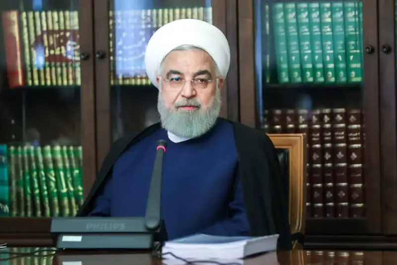 حسن روحانی: اگر حوادث سال گذشته رخ نمی‌داد و کشور امن و آرام و آسوده بود، شاید خیلی احساس وظیفه نمی‌کردم که در انتخابات خبرگان ثبت‌نام کنم