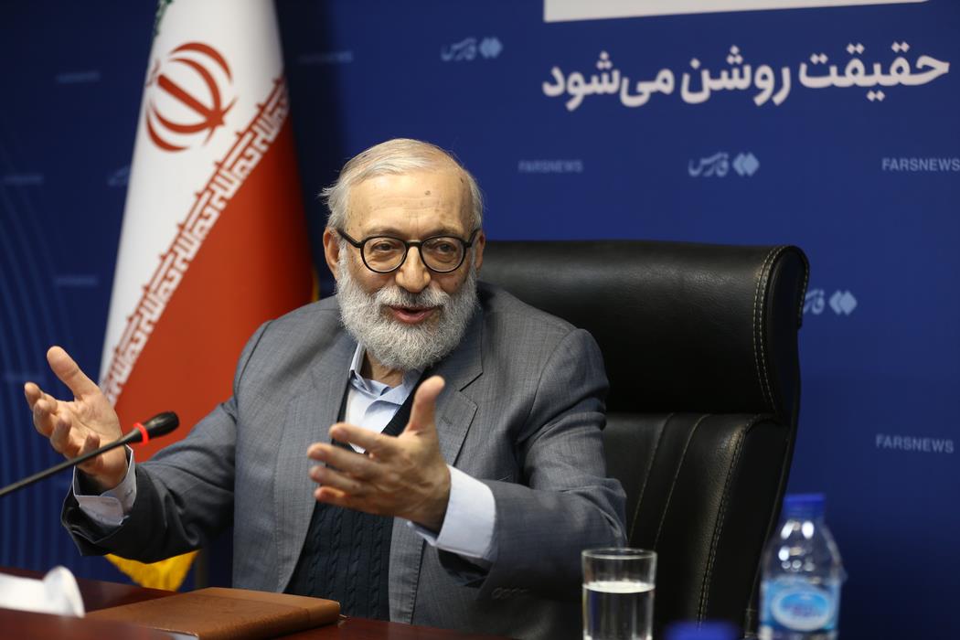 What is the strategy of the West to contain the resistance?