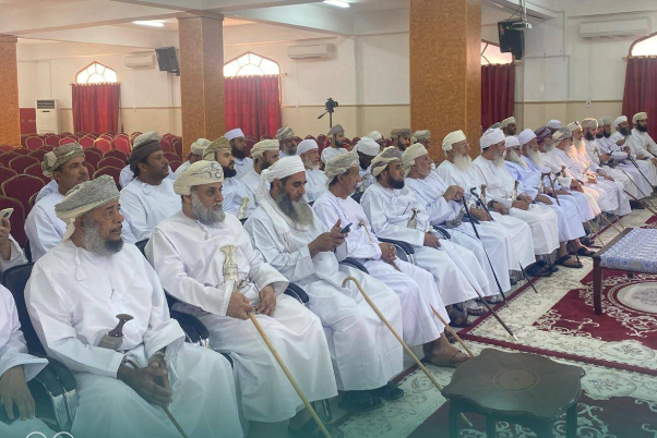 مجلس الخليلي للشعر يغرد في ولاية سناو