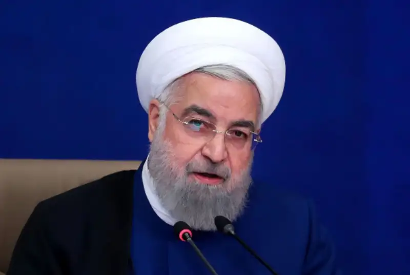 بیانیه روحانی در واکنش به ردصلاحیت خود؛ از این آقایان باید پرسید آیا در این تصمیم، شما بی‌طرفی سیاسی را رعایت کرده‌اید؟