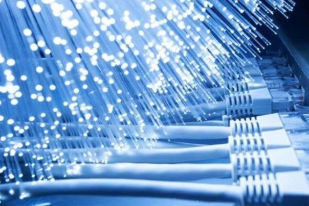 Iran's optic fiber services available to 6 million households: Minister
