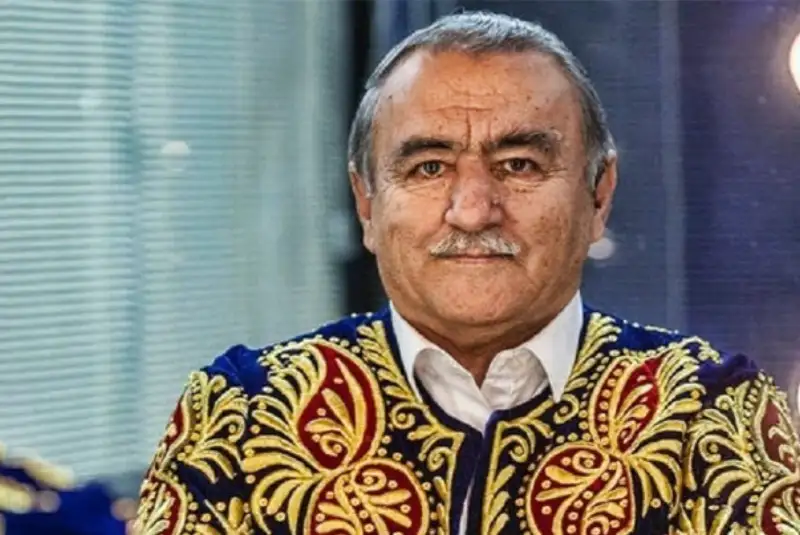 خوانندۀ «شاه پناهم بده» بعد از مدت‌ها مبارزه با سرطان درگذشت +فیلم
