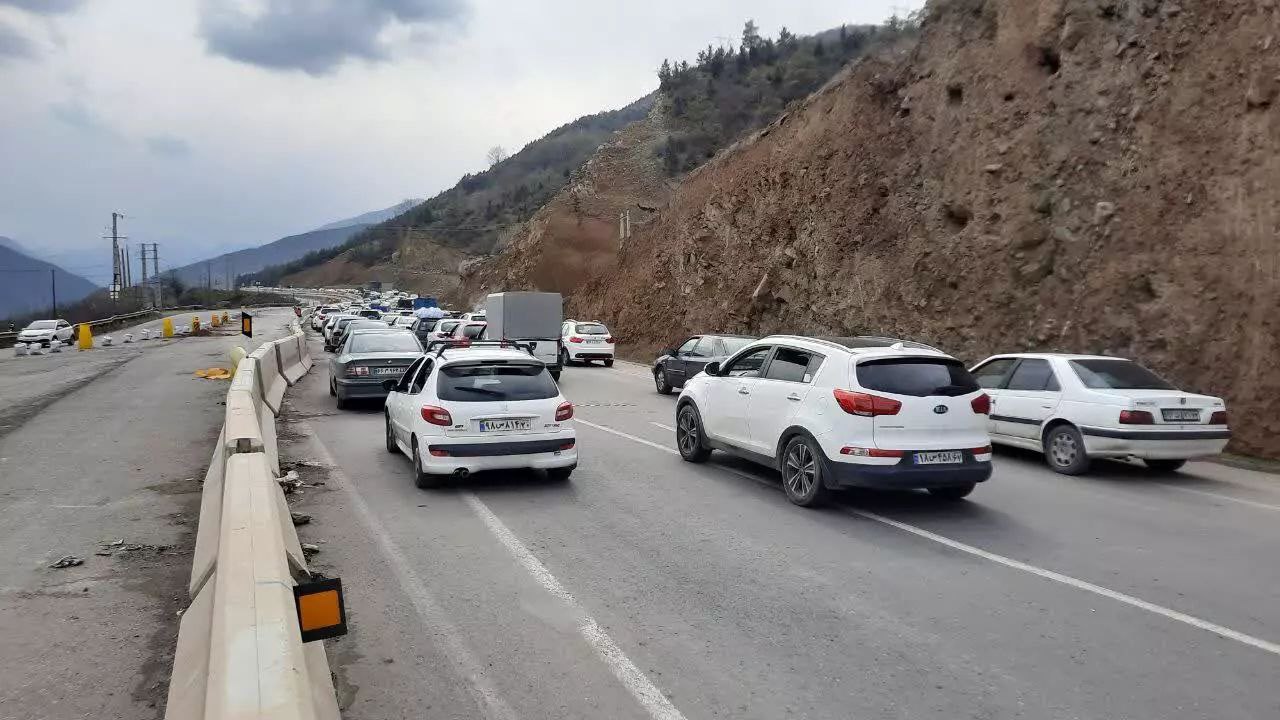 جاده چالوس باز شد/ترافیک سنگین در آزادراه تهران - شمال