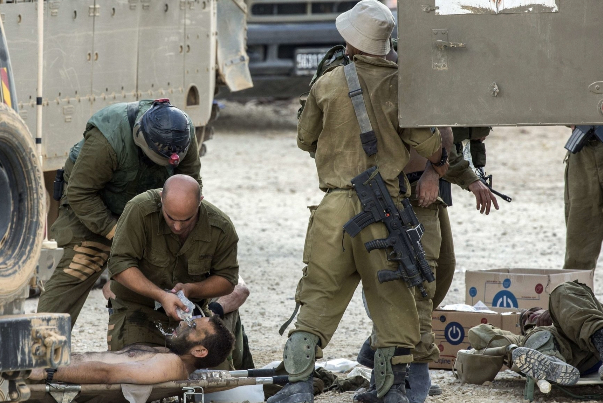 כולל קצין..."צבא" הכיבוש מודה ב-5 פצועים קשה בקרבות בדרום ובצפון רצועת עזה
