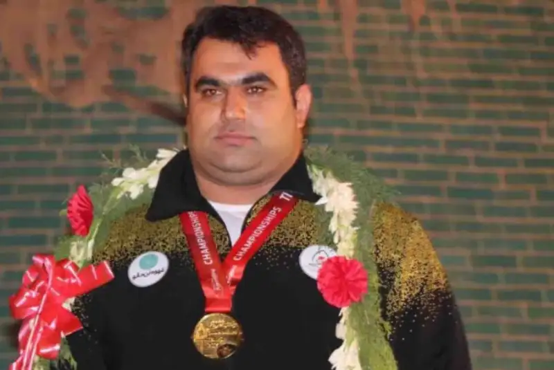 امین‌زاده قوی‌ترین پاراوزنه‌بردار جهان شد