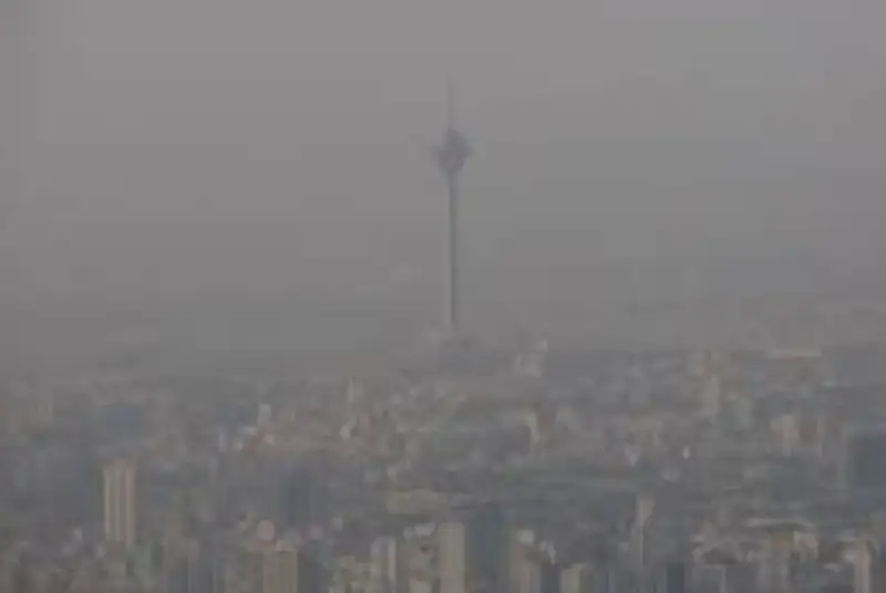 هوا در پایتخت همچنان آلوده است
