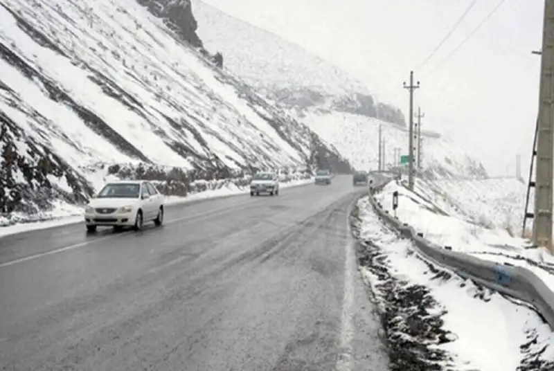 از محورهای کوهستانی پایتخت تردد نکنید