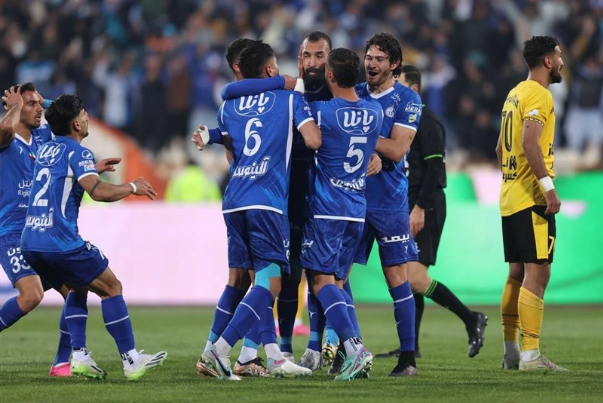 استقلال با برد و بدون تلفات به دربی رسید‌‌