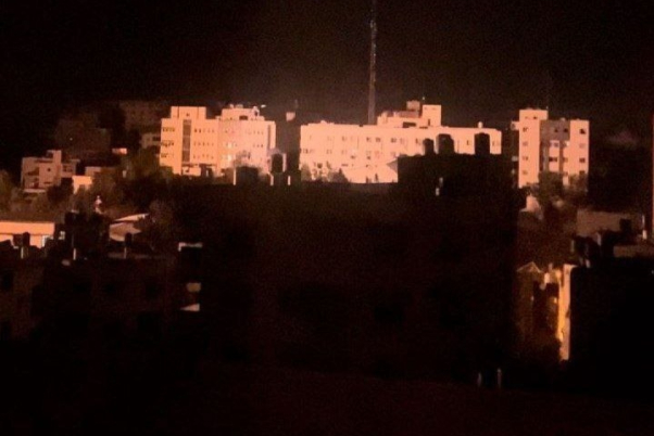 עזה: עימותים אלימים לאחר שההתנגדות התמודדה עם חדירת כוח מיוחד ישראלי לסביבת מתחם שיפא