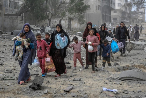 Israeli forces brutally target civilians in Gaza City, burning homes
