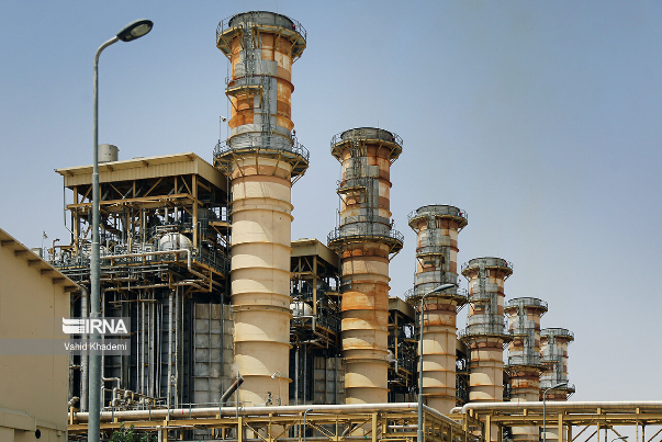 Electricity generated by 2 industrial units connects Iran national grid: Official