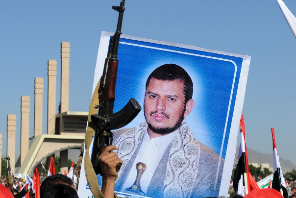 گزارش آتلانتیک از جایگاه ویژه حوثی‌ها در جهان عرب؛ حالا با عبدالملک الحوثی مثل چه‌گوارا رفتار می‌شود‌