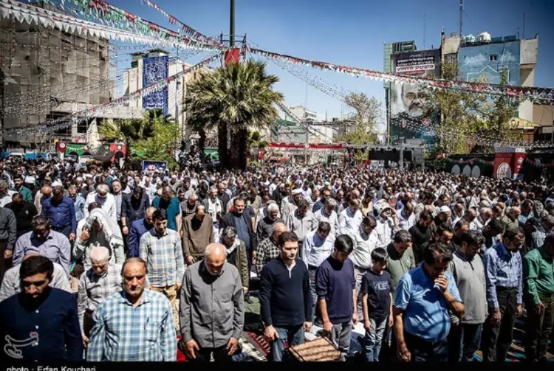 دعوت مجمع ناشران انقلاب اسلامی از مردم برای شرکت در راهپیمایی فردا