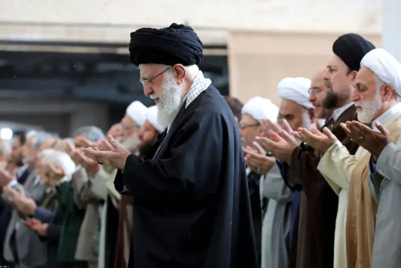 گزارش تصویری | اقامه نماز عید فطر به امامت رهبر معظم انقلاب