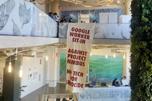 Сотрудники Google провели акцию протеста против сотрудничества их компании с израильским режимом