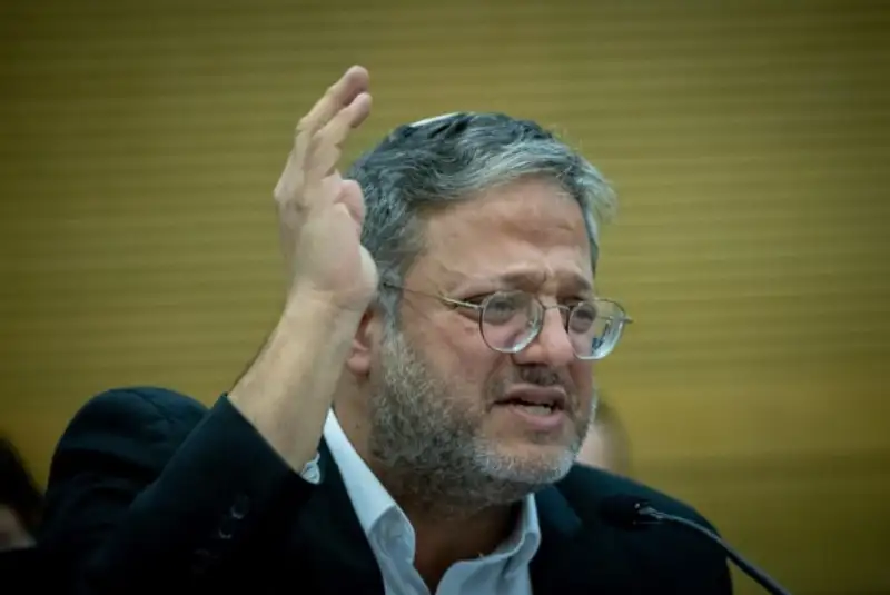 وزیر اسرائیلی درباره ماجرای اصفهان چه گفت؟ بی‌خاصیت