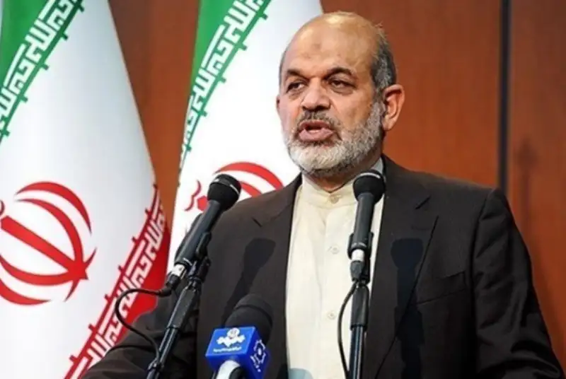 وزیر کشور:بیشتر شهروندان پس از دریافت تذکر رعایت حجاب، همراهی بسیار خوبی داشته‌اند