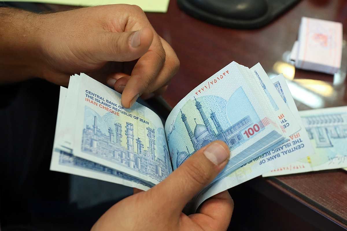 چقدر وام بدون ضامن پرداخت شد؟