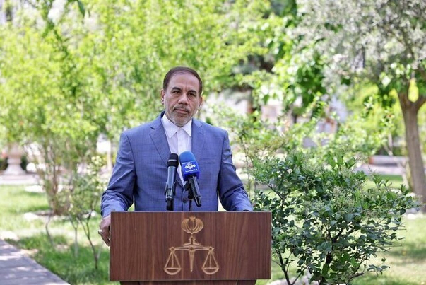 پرونده لو رفتن سوالات آزمون وکلا در مرحله تحقیقات مقدماتی