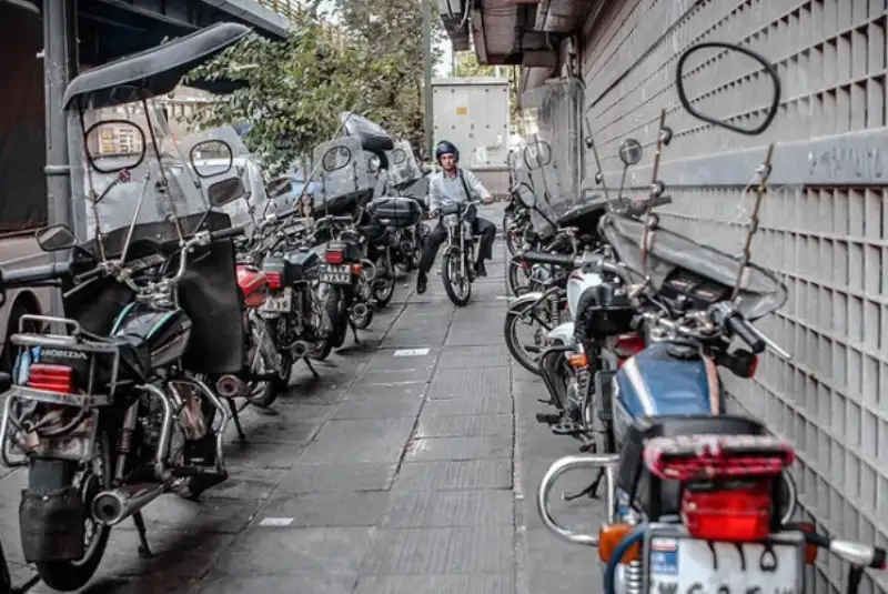ثبت تخلف در معابر با موتورسیکلت‌های دوربین‌دار