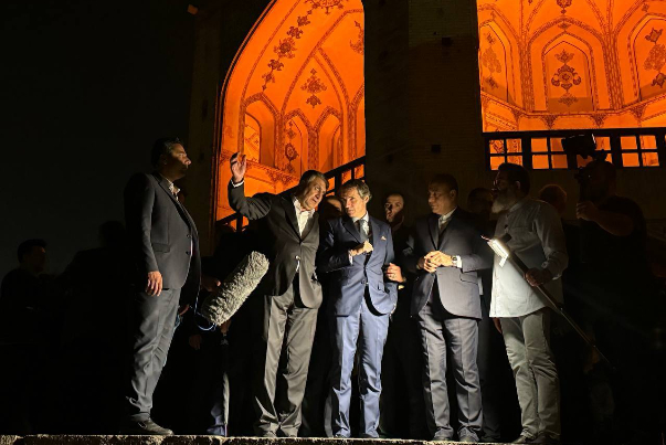 گروسی در ایران؛ یک سفر عادی در شرایط غیرعادی