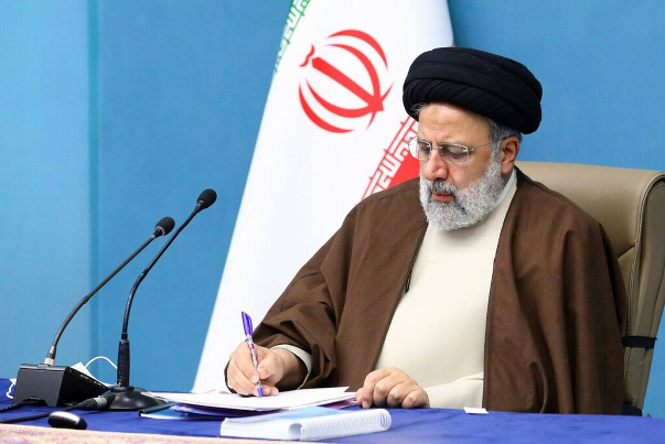 رئیس‌جمهور مجامع جهانی و وجدان‌های بیدار بشری را به یاری به ملت مظلوم غزه فراخواند