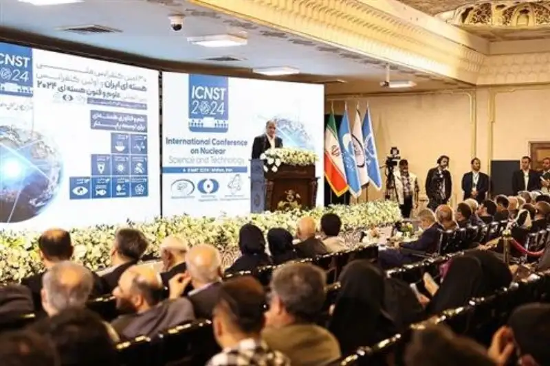 چاره‌ای جز سرمایه‌گذاری در صنعت هسته‌ای نداریم