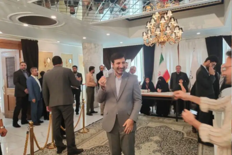 طحان‌نظیف: فرآیند رأی‌گیری با خللی مواجه نیست/اطلاع تخلفات از طریق سامانه مردم ناظر