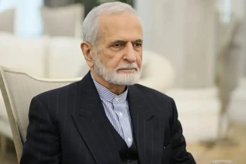 خرازی خطاب به آمریکایی‌ها: شما از دیپلماسی فرار کردید