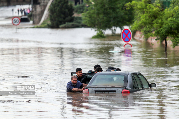 گزارش تصویری| سیل و آبگرفتگی خیابان ها در مشهد