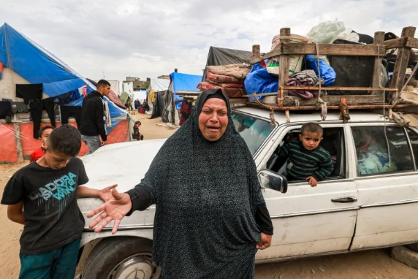 آنروا: 600هزار فلسطینی  از رفح آواره شده اند