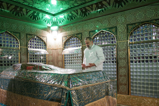 درخواست آیت‌الله رئیسی برای تعیین قبرش در حرم رضوی + فیلم
