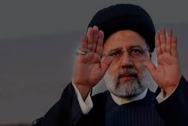 Body of Martyr Raisi rests in peace at the Holy Shrine of Imam Reza [Video+Photos]