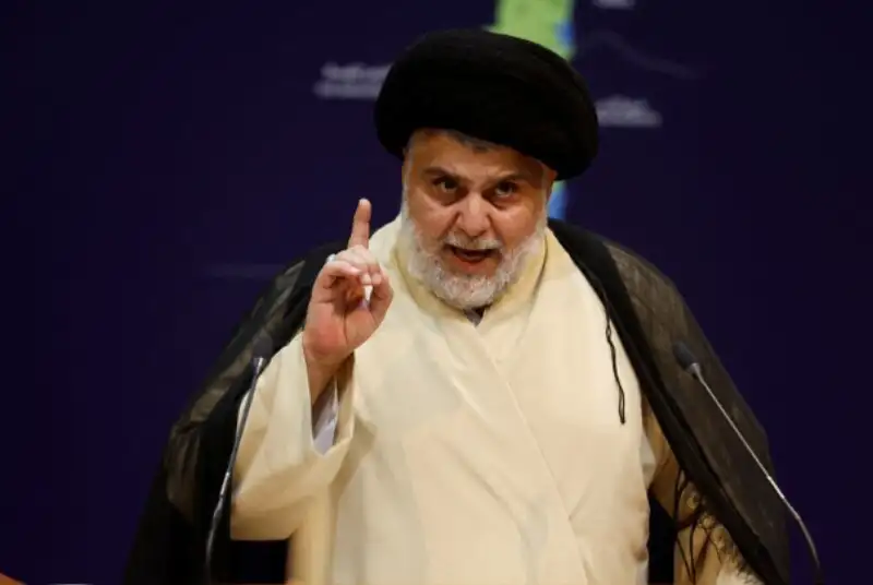 مقتدی صدر: سفیر آمریکا را اخراج کنید!