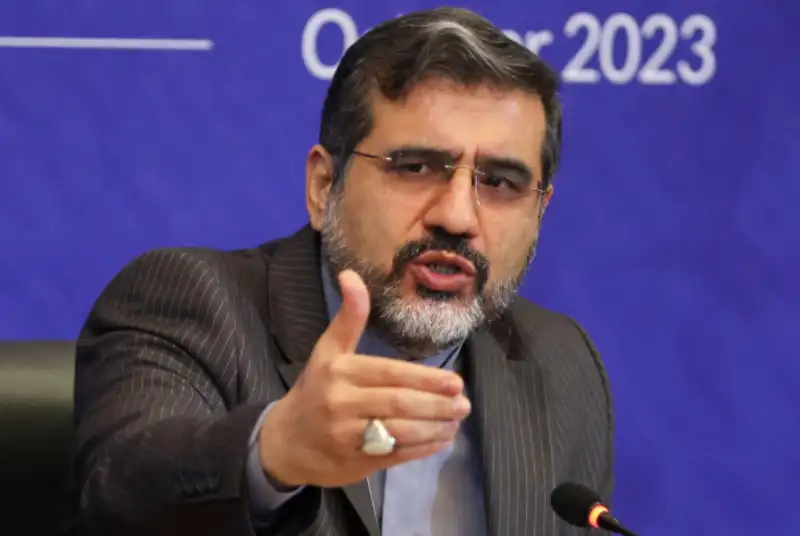 ابلاغ سند «سبک زندگی ایرانی - اسلامی»  بزودی/ آغاز فاز اجرایی عرضه پوشاک عفیفانه