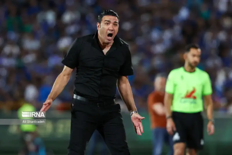 نکونام در استقلال ماندنی شد