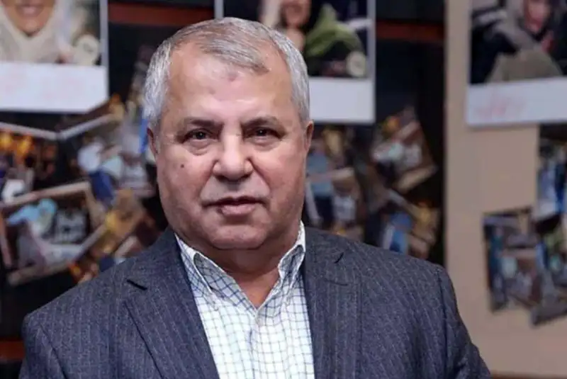 علی پروین بازداشت نشده است