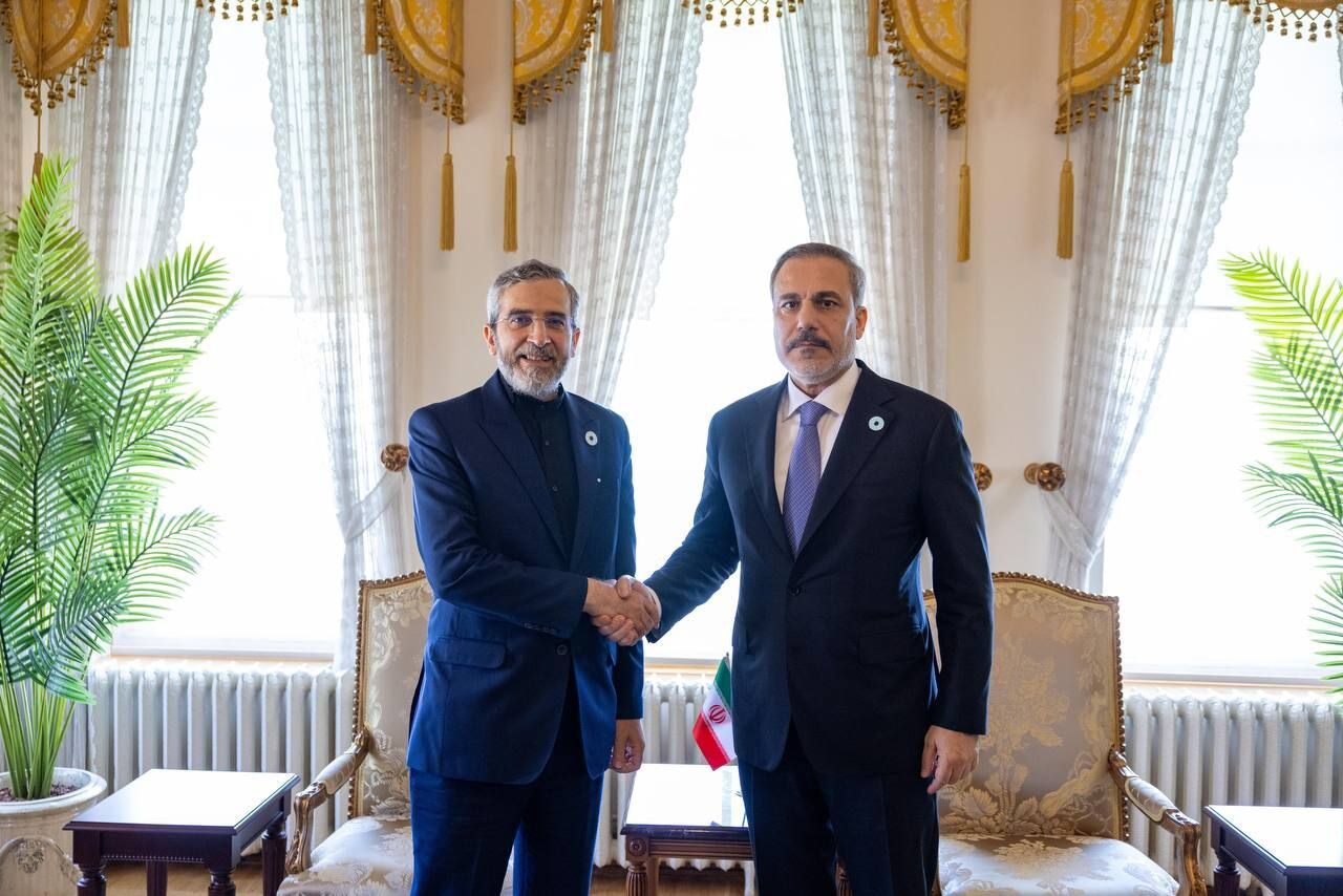 Iran acting FM urges bolstering Iran-Turkiye ties for regional stability
