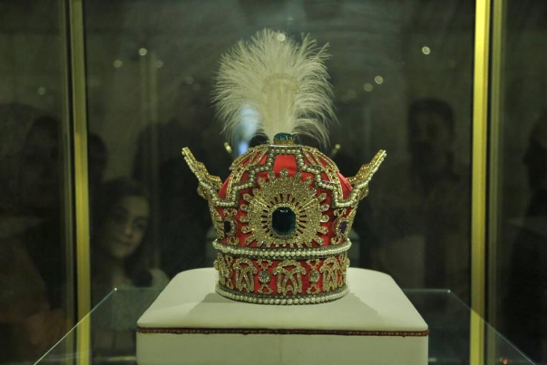 Iran's Treasury of National Jewels re-opens to public