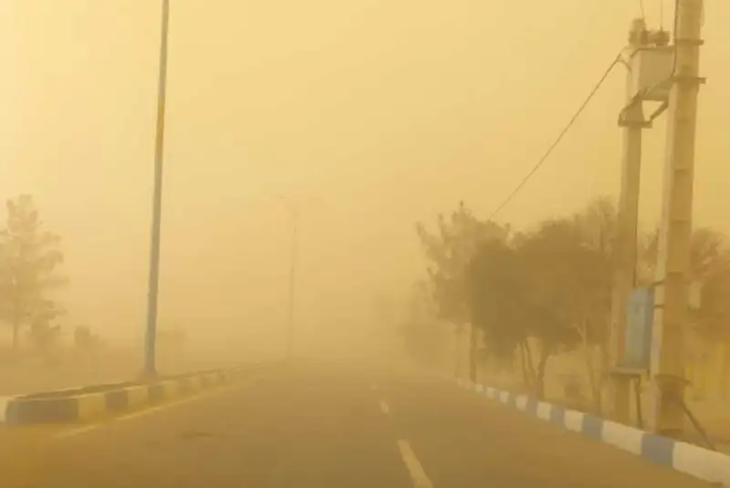 شرق کشور منتظر طوفان خاک باشند