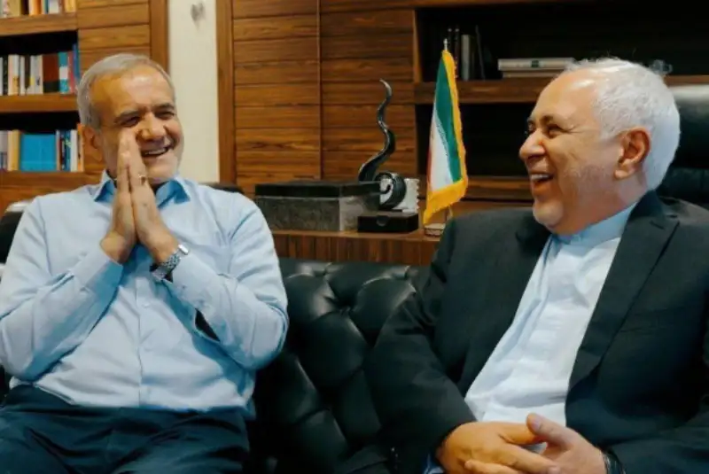 حضور ظریف در ستاد انتخاباتی پزشکیان تکذیب شد
