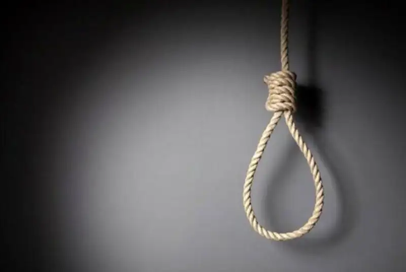 4 متهم توزیع مشروبات الکلی مرگبار کرج اعدام می شوند