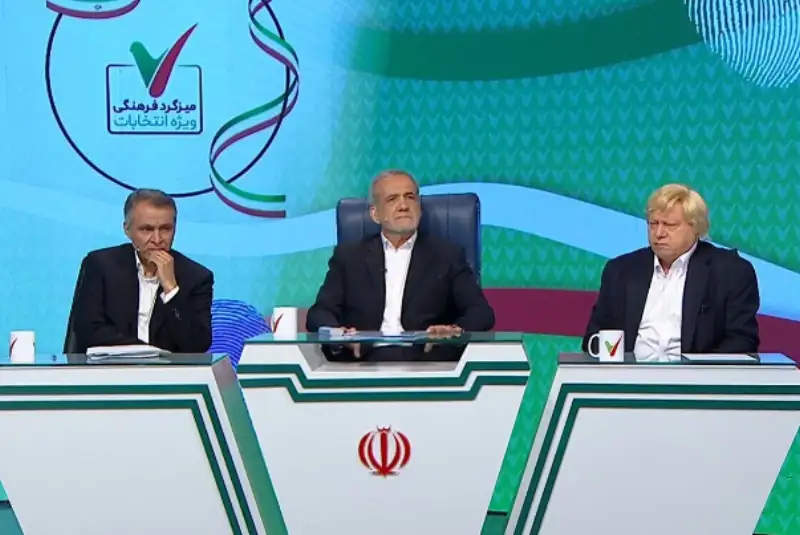 توضیح فاضلی درباره تنش در میزگرد فرهنگی