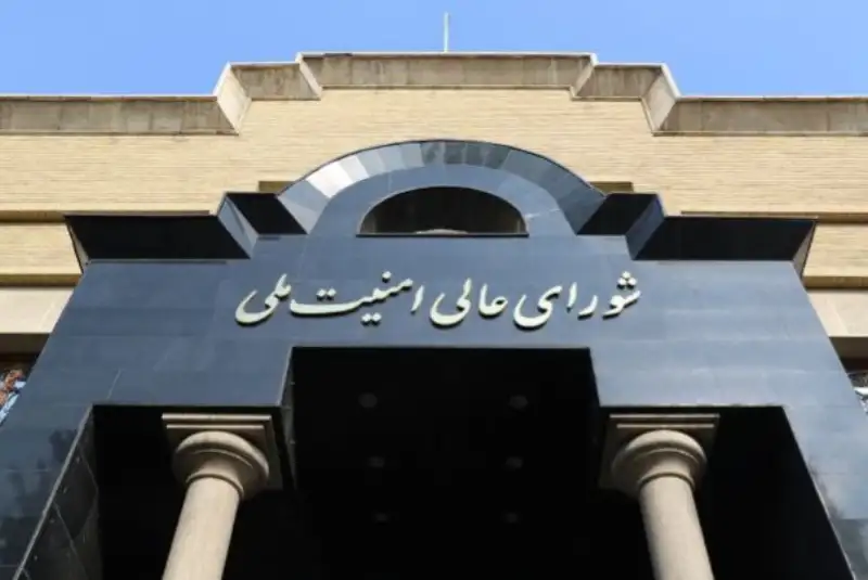 بازنشر بیانیه دبیرخانه شعام در مورد قانون اقدام راهبردی از سوی دفتر شمخانی