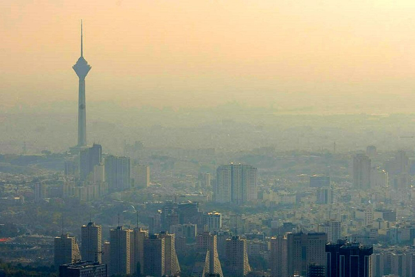 هوای کدام مناطق تهران برای گروه های حساس آلوده شد +نمودار
