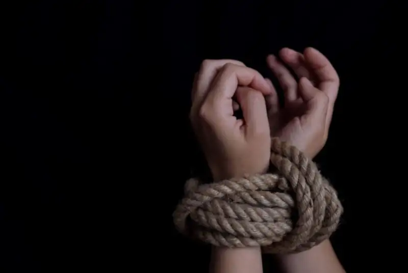 آزادی دختر 20 ساله بعد از 6 ماه گروگانگیری