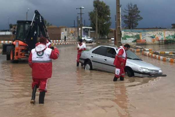 امدادرسانی به 1070 نفر در سیل و آبگرفتگی 12 استان